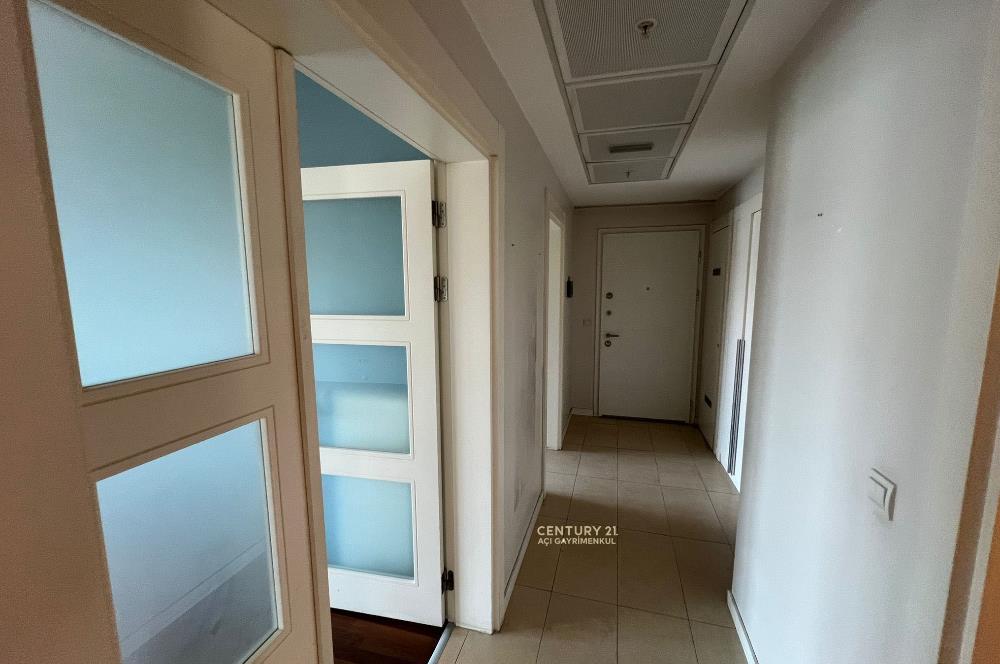 Finanskent Konutları'nda 2+1 Şehir Manzaralı Kiralık Daire