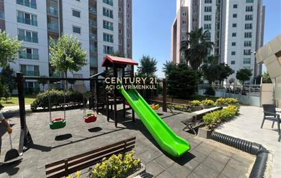 Finanskent Konutları'nda 2+1 Şehir Manzaralı Kiralık Daire