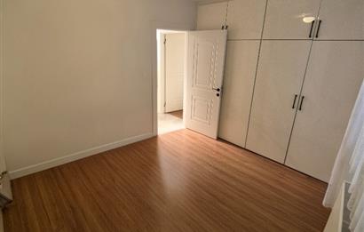 Kiralık 2+1 | Ara Kat | Lüks Tadilatlı | Karşıyaka Çarşı Yakını