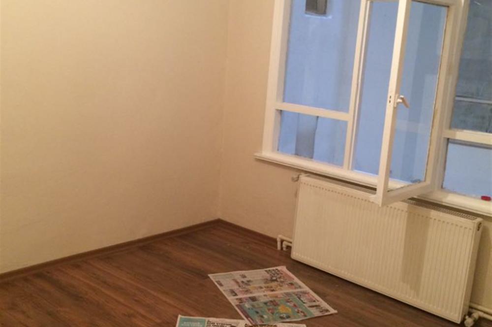 Z.KAMİLDE ULAŞIMI KOLAY KULANIŞLII BAHCE KATI 2+1 KİRALIK BOŞ DAİRE
