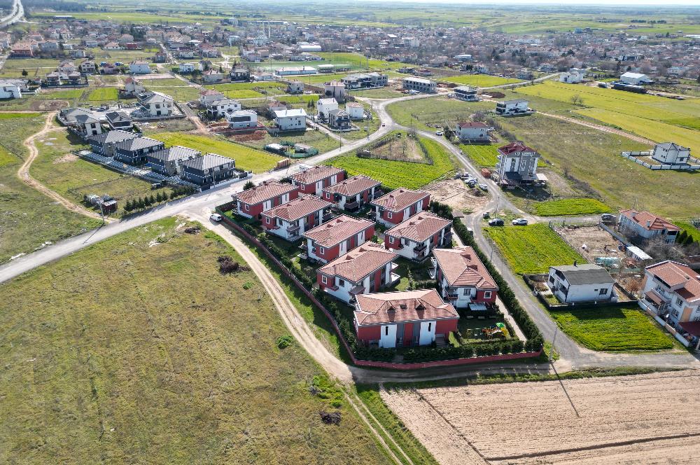 CENTURY 21 DOĞAN DAN KAVAKLIDA SİTE İÇİNDE SATILIK DUBLEKS VİLLA