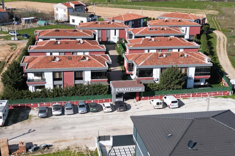 CENTURY 21 DOĞAN DAN KAVAKLIDA SİTE İÇİNDE SATILIK DUBLEKS VİLLA