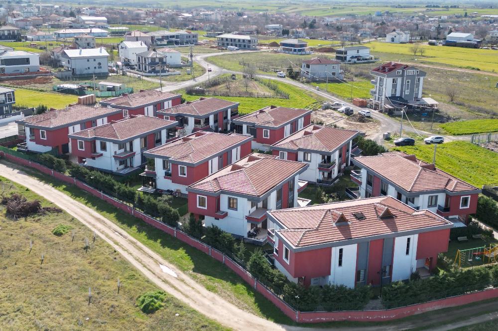 CENTURY 21 DOĞAN DAN KAVAKLIDA SİTE İÇİNDE SATILIK DUBLEKS VİLLA