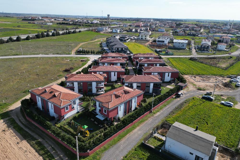 CENTURY 21 DOĞAN DAN KAVAKLIDA SİTE İÇİNDE SATILIK DUBLEKS VİLLA