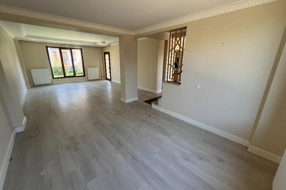 CENTURY 21 DOĞAN DAN KAVAKLIDA SİTE İÇİNDE SATILIK DUBLEKS VİLLA