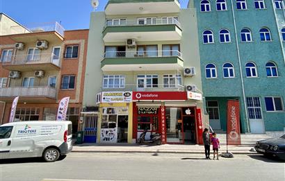 Anafartalar'da Cadde Üzerinde Satılık Dükkan ve Daire