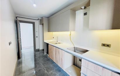 ÜSKÜDAR BULGURLU ALTINKÖY KONUTLARINDA 3+1 KİRALIK DAİRE