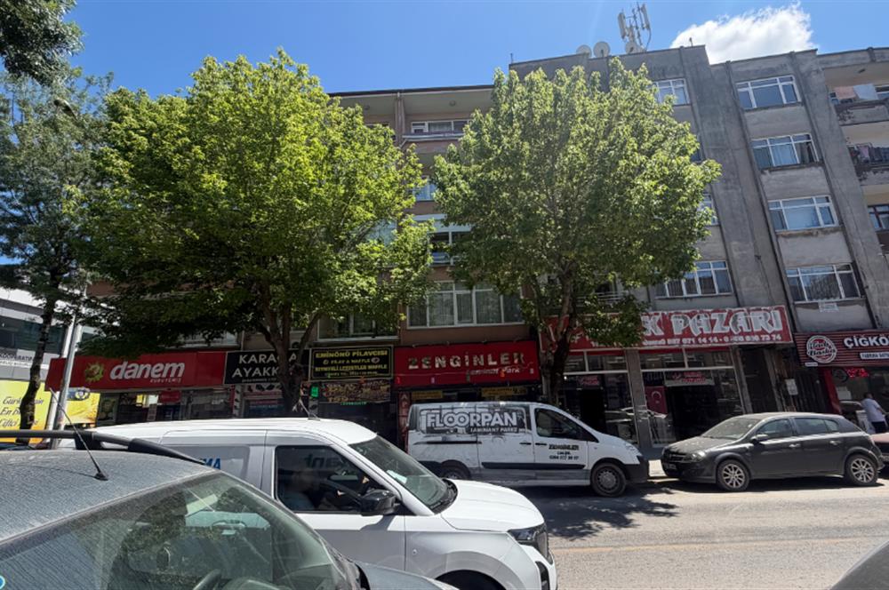 C21 İZ'den Ankara Caddesi Satılık 3+1  Ara kat Daire. 