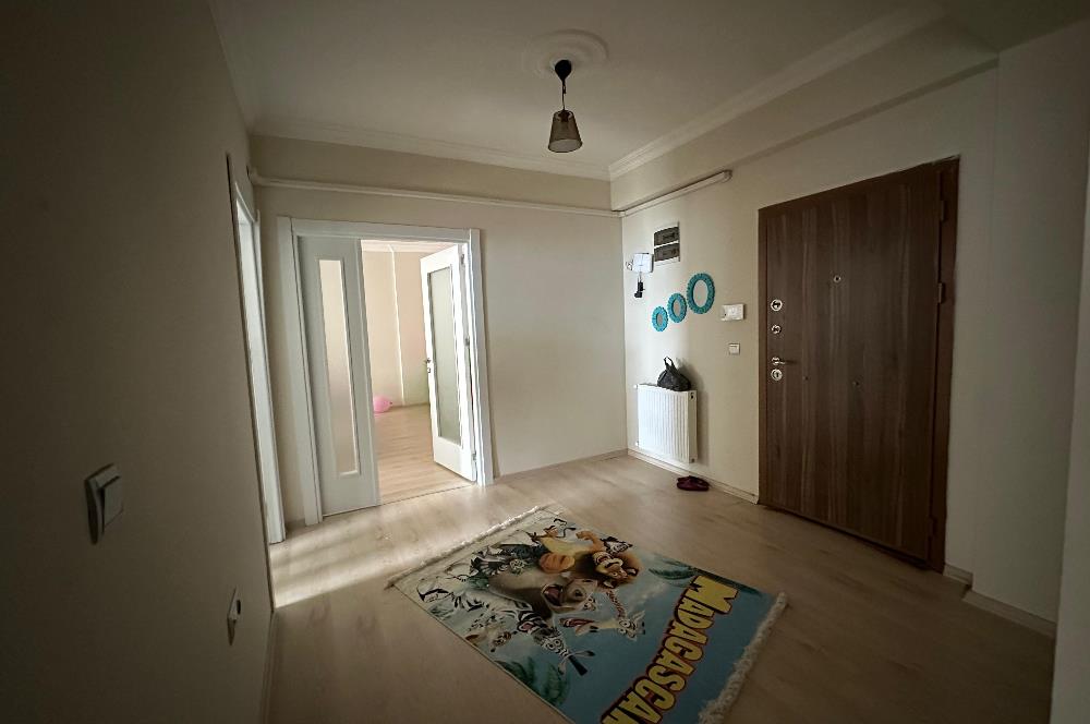 Arsin'de Merkezi Konumda Kiralık 3+1 Daire