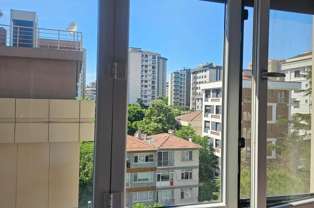 SUADİYE EMİN ALİ PAŞA CD Sİ 3+1 EBEVENY BANYOLU 110 M2 NET SATILIK DAİRE
