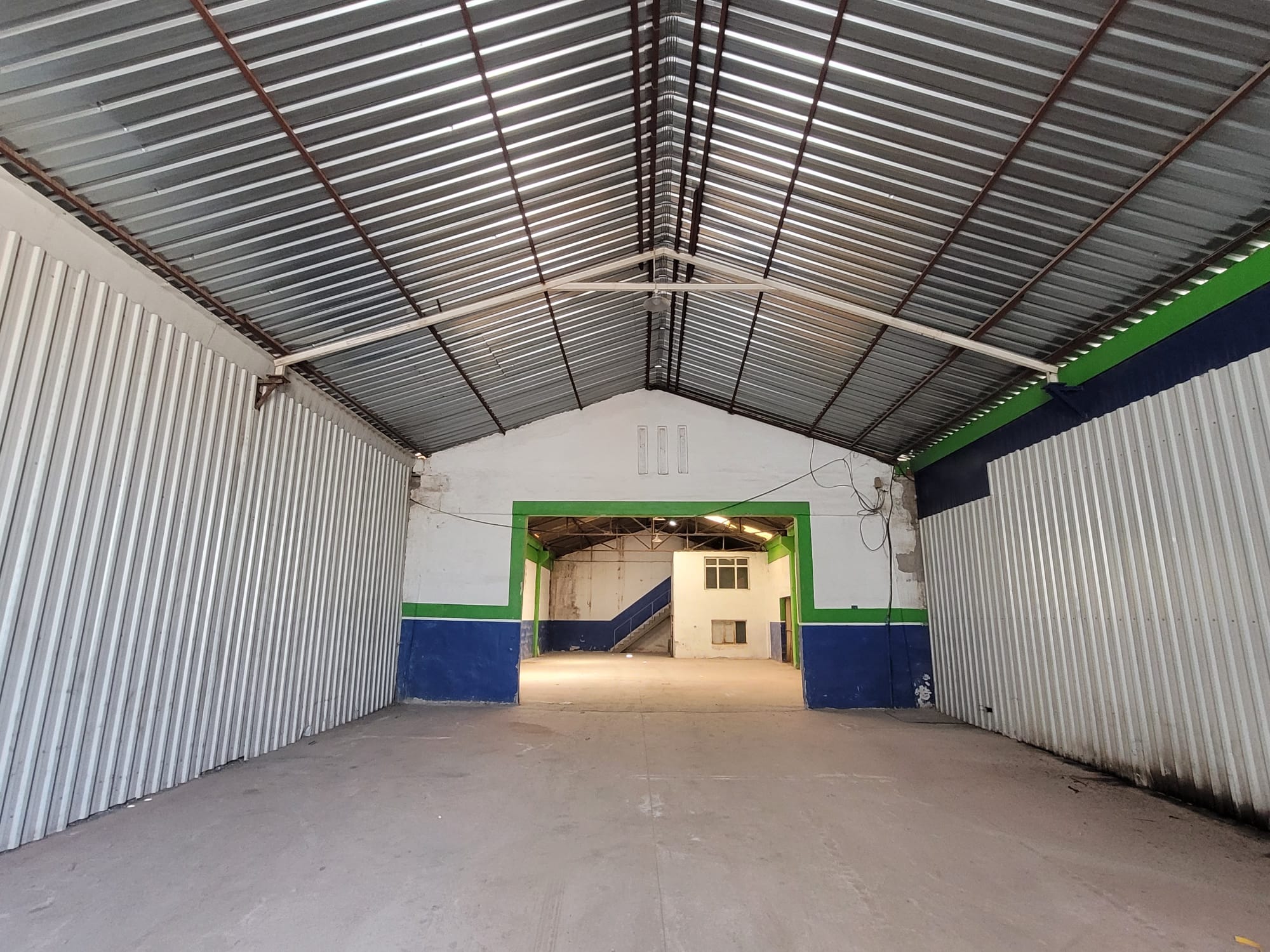 C21 BAL'DAN SANAYİ 4.KAPIDA SATILIK 350 M2 DÜKKAN