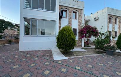 Ortakent 3+1 Aylık Ödemeli Site İçinde Kiralık Daire