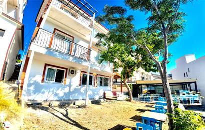 DATÇA CUMHURİYET MEYDANINDA YILLIK KİRALIK 2+1 EŞYALI DAİRE