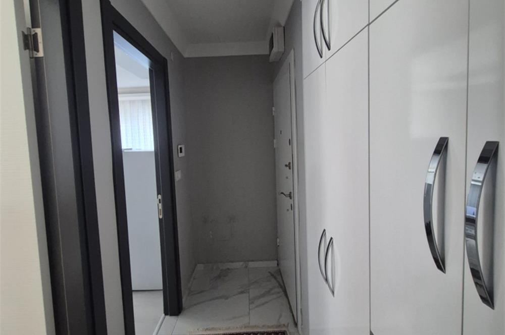C21 BAL'DAN İZMİR YOLU DOĞTAŞ ARKASINDA EŞYALI 1+1 SATILIK DAİRE