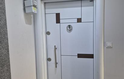 C21 BAL'DAN İZMİR YOLU DOĞTAŞ ARKASINDA EŞYALI 1+1 SATILIK DAİRE