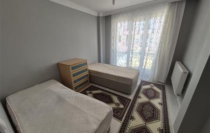 C21 BAL'DAN İZMİR YOLU DOĞTAŞ ARKASINDA EŞYALI 1+1 SATILIK DAİRE