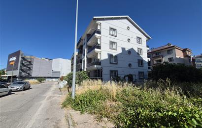 C21 BAL'DAN İZMİR YOLU DOĞTAŞ ARKASINDA EŞYALI 1+1 SATILIK DAİRE