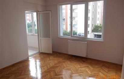 C 21 BAYAR dan KOŞUYOLU BARBAROS MAH de 5.KAT KELEPİR