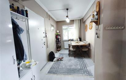 Suadiye'de Satılık 1+1 Giriş Kat Daire 
