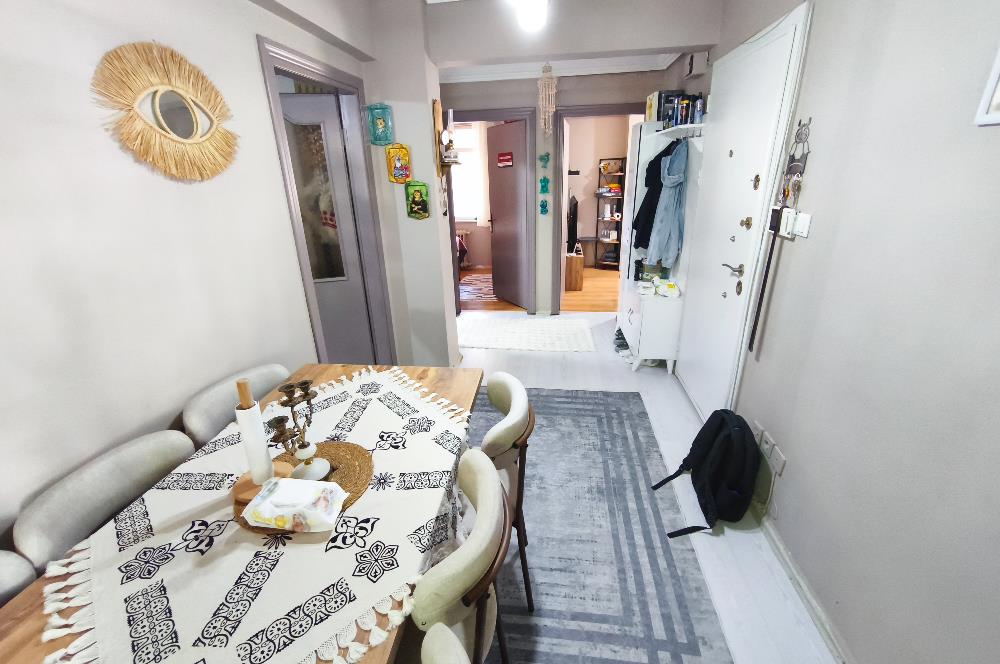Suadiye'de Satılık 1+1 Giriş Kat Daire 