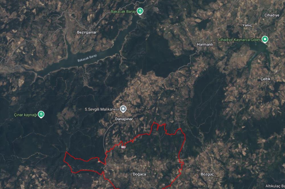 C21 Bal'dan Çanakkale Çan Doğaca Mahallesinde Satılık Tarla