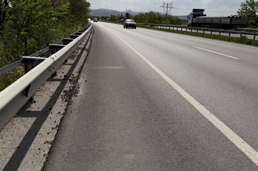 Century21 LOCA’dan SATILIK DEMİRKAPI YOL KENARI TARLA