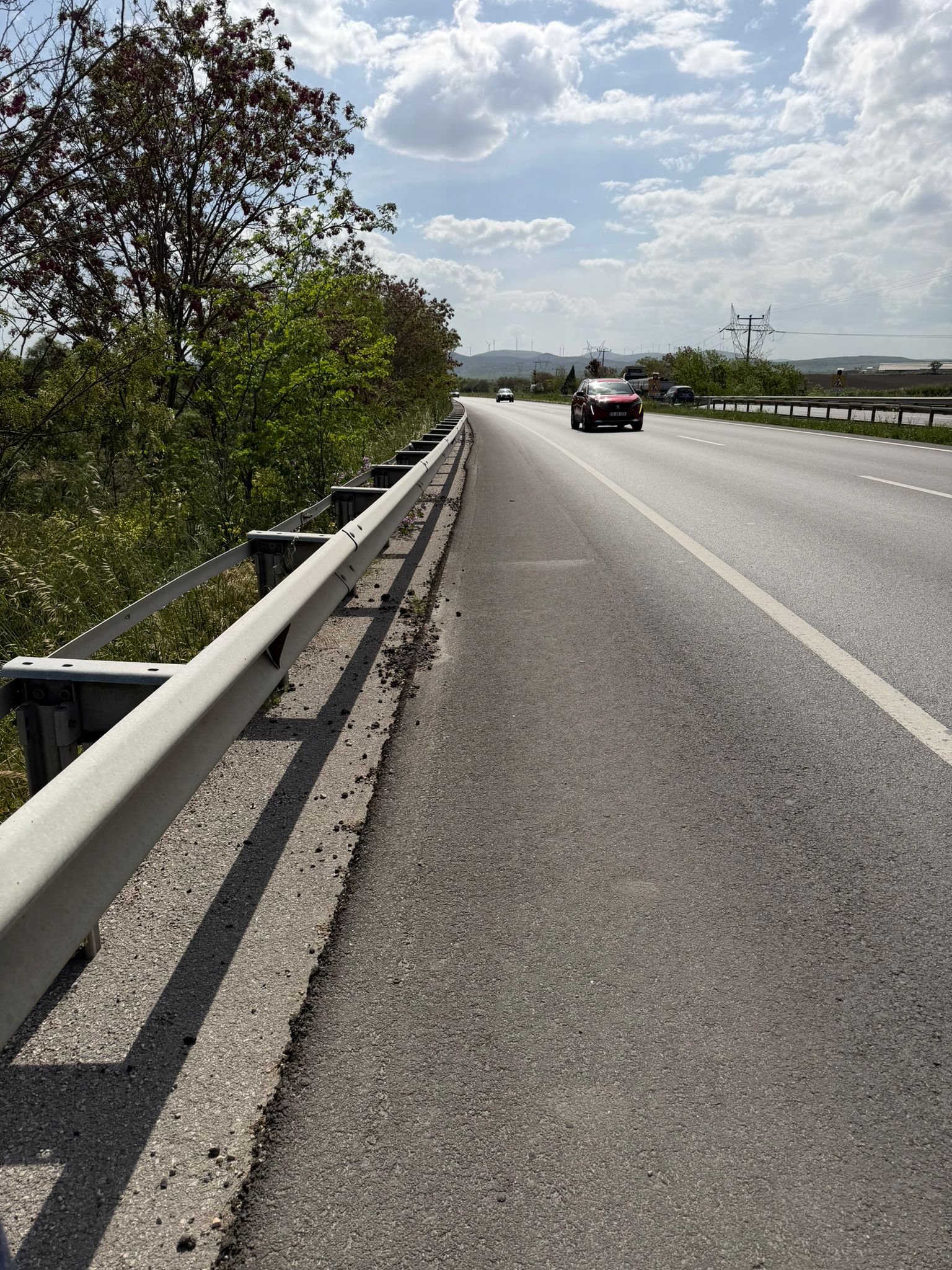 Century21 LOCA’dan SATILIK DEMİRKAPI YOL KENARI TARLA