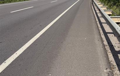 Century21 LOCA’dan SATILIK DEMİRKAPI YOL KENARI TARLA