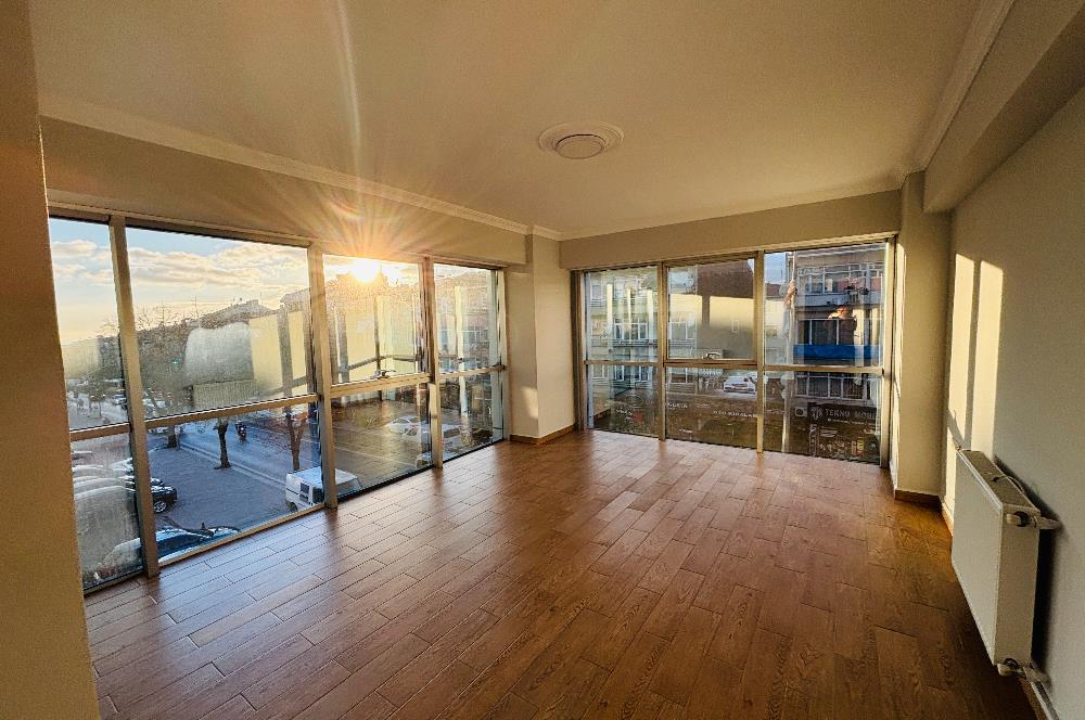 NUHKUYUSU CADDE ÜZERİNDE KATTA TEK 2+1 KİRALIK OFİS