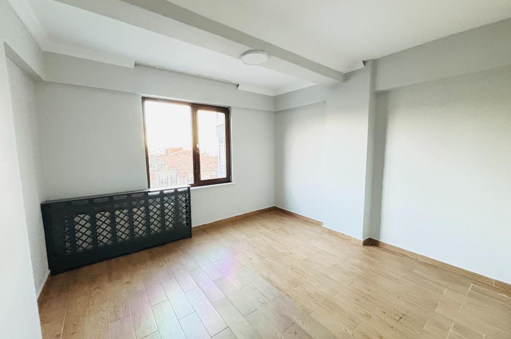 NUHKUYUSU CADDE ÜZERİNDE KATTA TEK 2+1 KİRALIK OFİS