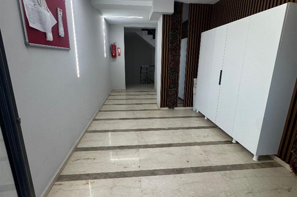 Ergenekon mahallesinde site içerisinde satılık lüks daire