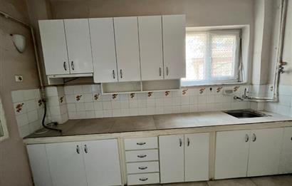 C21 BAL'dan DEVLET HASTANESI YAKINI KİRALIK GENİŞ 2+1 DAİRE