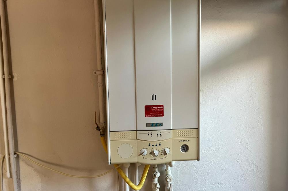 C21 BAL'dan DEVLET HASTANESI YAKINI KİRALIK GENİŞ 2+1 DAİRE