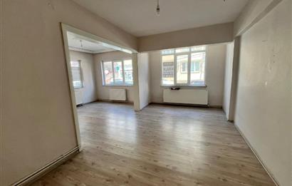 C21 BAL'dan DEVLET HASTANESI YAKINI KİRALIK GENİŞ 2+1 DAİRE