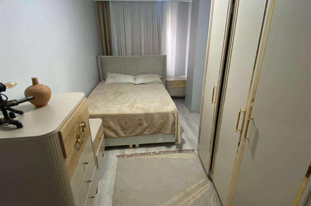 Sefaköy İnönü Mh. Satılık 2+1 Daire