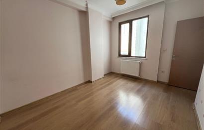 Çekmeköy Mimar Sinan'da 2+1 Satılık Daire