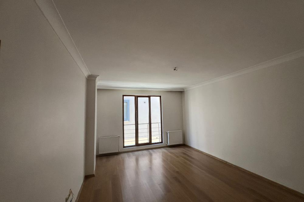 Çekmeköy Mimar Sinan'da 2+1 Satılık Daire