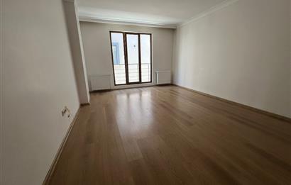 Çekmeköy Mimar Sinan'da 2+1 Satılık Daire