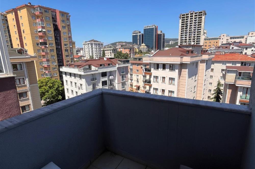 ALTAYÇEŞME'DE KİRALIK 3+1 90 M2 DAİRE