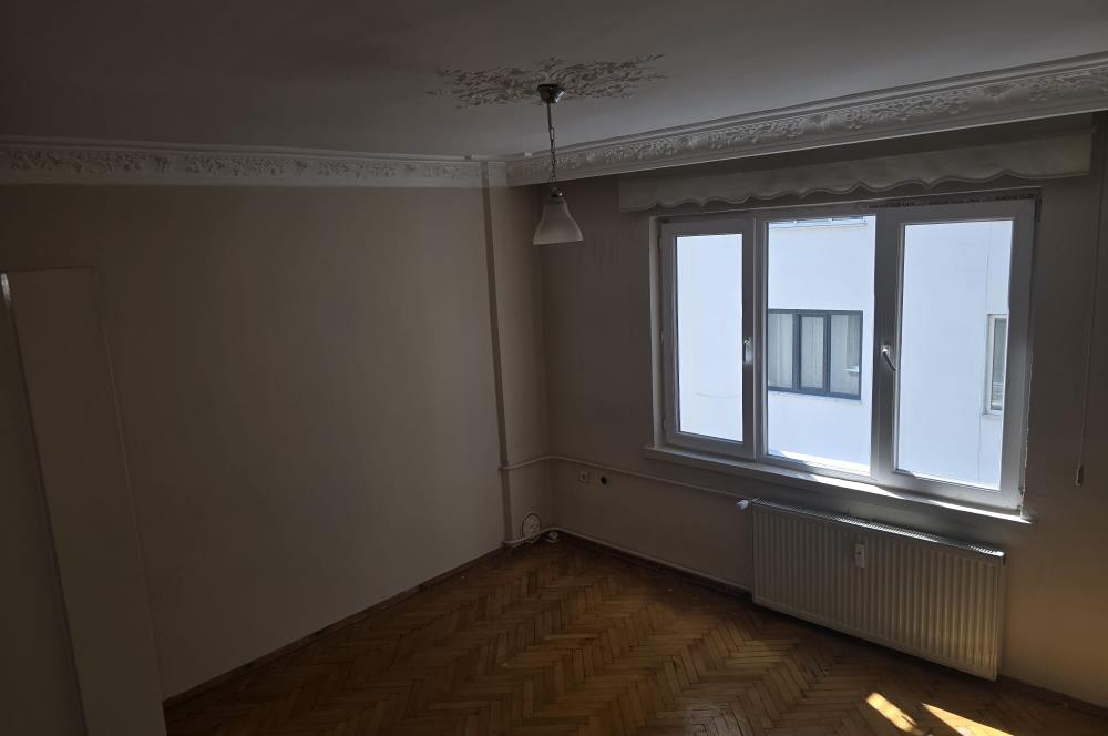 CENTURY21 PLUS'DAN YEŞİLYOL'DA SATILIK 3+1 DAİRE