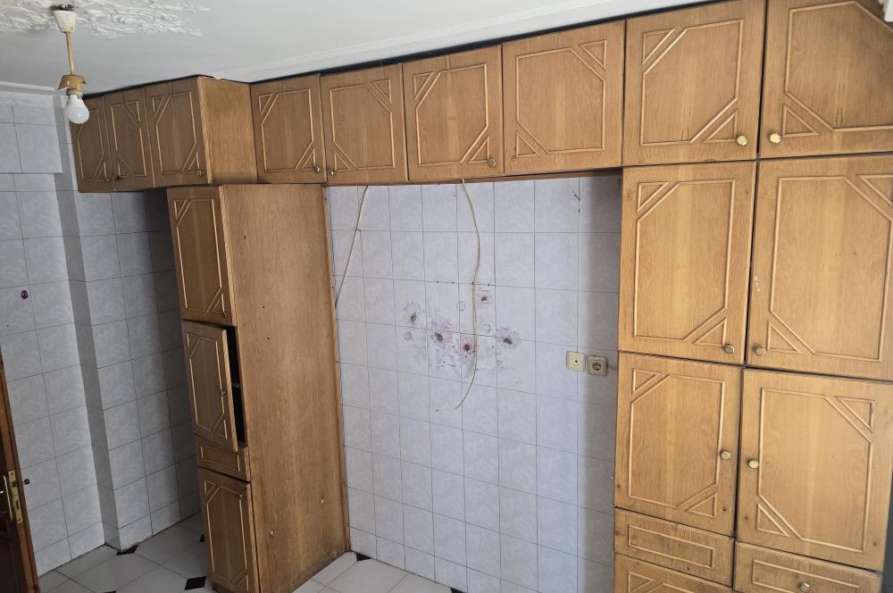CENTURY21 PLUS'DAN YEŞİLYOL'DA SATILIK 3+1 DAİRE