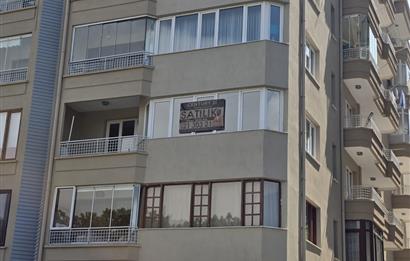 CENTURY21 PLUS'DAN YEŞİLYOL'DA SATILIK 3+1 DAİRE