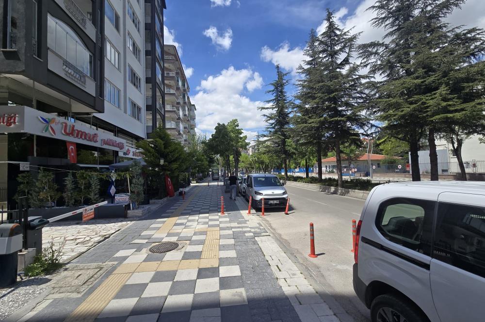 CENTURY21 PLUS'DAN YEŞİLYOL'DA SATILIK 3+1 DAİRE