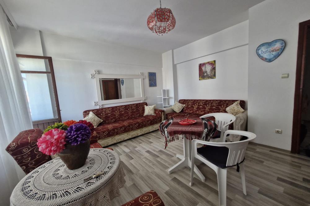 ÇINARCIK TAŞLİMAN DA DENİZE ADIM MESAFESİNDE MUHTEŞEM SATILIK 2+1 DAİRE