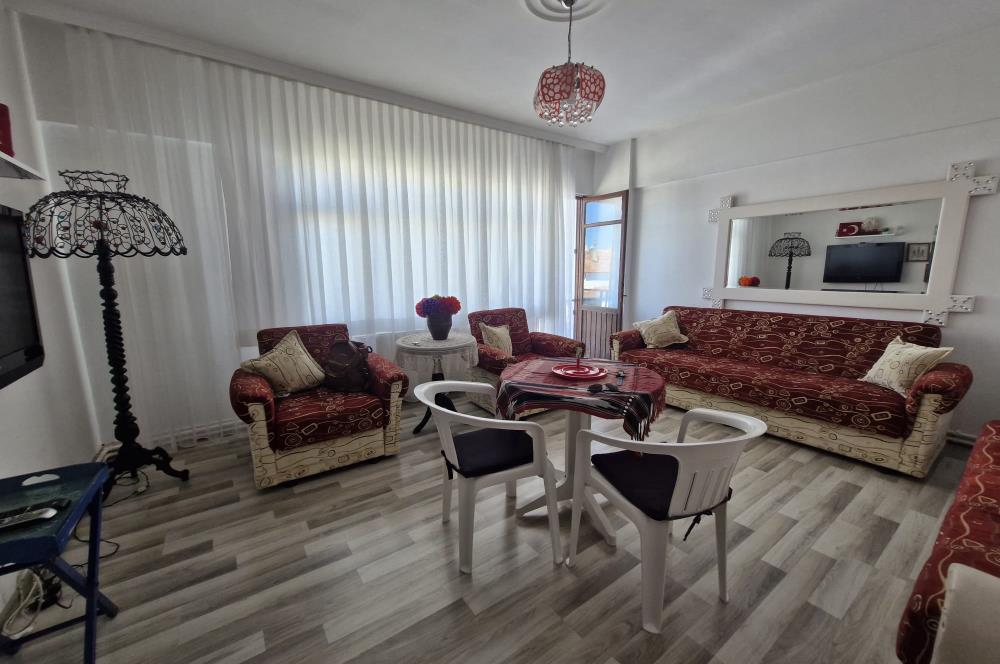 ÇINARCIK TAŞLİMAN DA DENİZE ADIM MESAFESİNDE MUHTEŞEM SATILIK 2+1 DAİRE