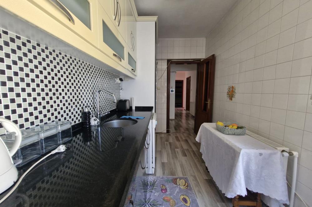 ÇINARCIK TAŞLİMAN DA DENİZE ADIM MESAFESİNDE MUHTEŞEM SATILIK 2+1 DAİRE