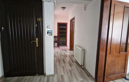 ÇINARCIK TAŞLİMAN DA DENİZE ADIM MESAFESİNDE MUHTEŞEM SATILIK 2+1 DAİRE