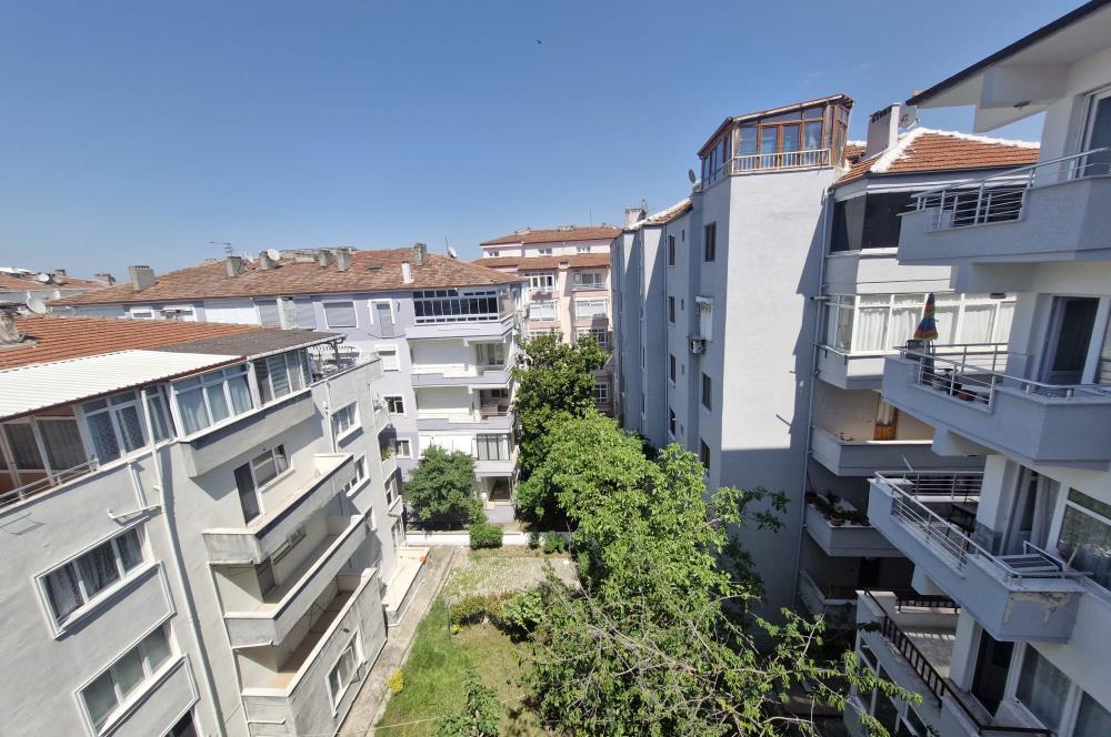 ÇINARCIK TAŞLİMAN DA DENİZE ADIM MESAFESİNDE MUHTEŞEM SATILIK 2+1 DAİRE