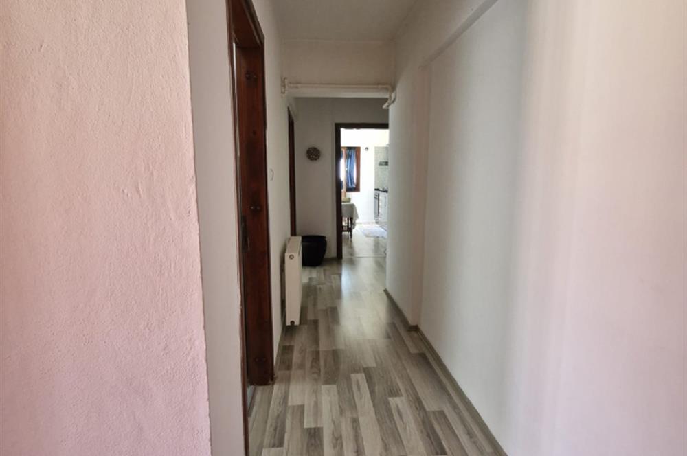 ÇINARCIK TAŞLİMAN DA DENİZE ADIM MESAFESİNDE MUHTEŞEM SATILIK 2+1 DAİRE