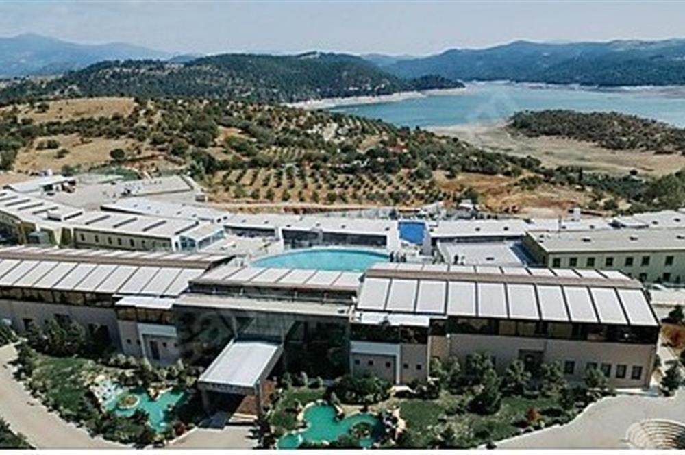 C21 Bal'dan Laguna Termal Resort'ta (Kırmızı Dönem) Satılık 1+1 Villa